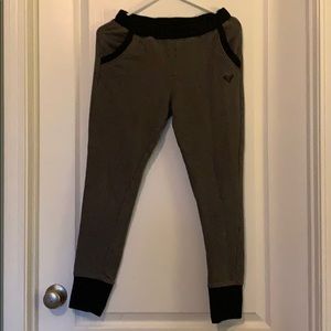 Roxy joggers